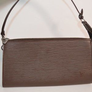 Louis Vuitton Brown Baguette
